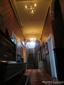Mokena - Foyer