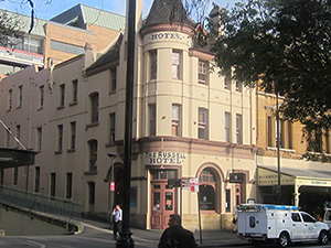 Russell Hotel