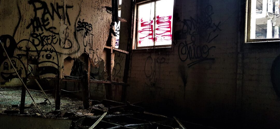 The end is nigh – Inner City Building