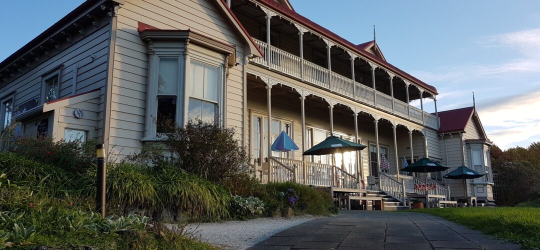 Lake House Art Centre – Overnight investigation session