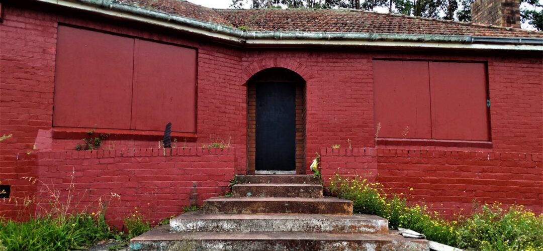 Big Red Homestead – South East Auckland