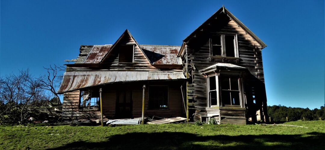House in the Hills – Nelson