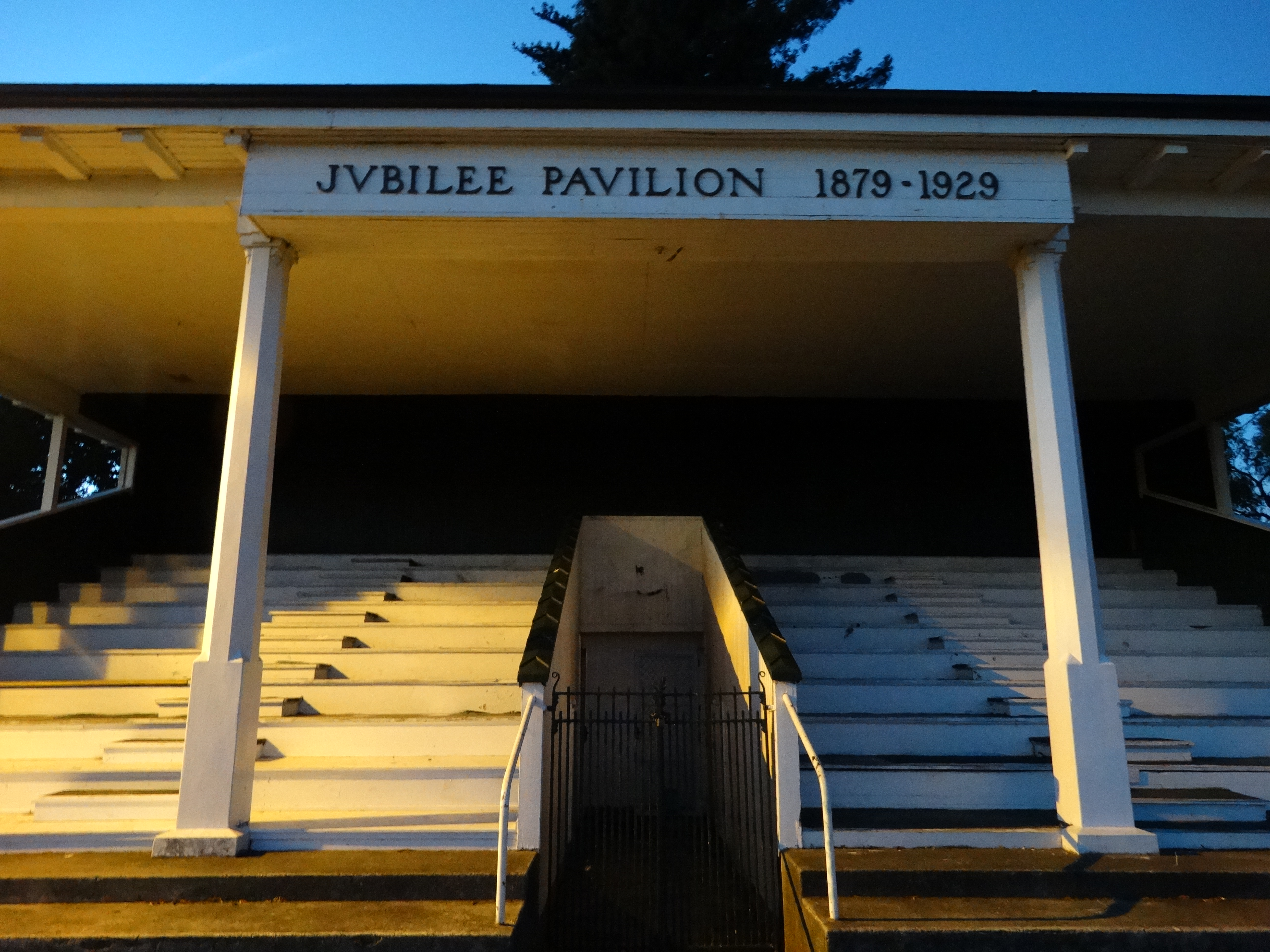 Jubilee Pavilion Shadow Person, Marton