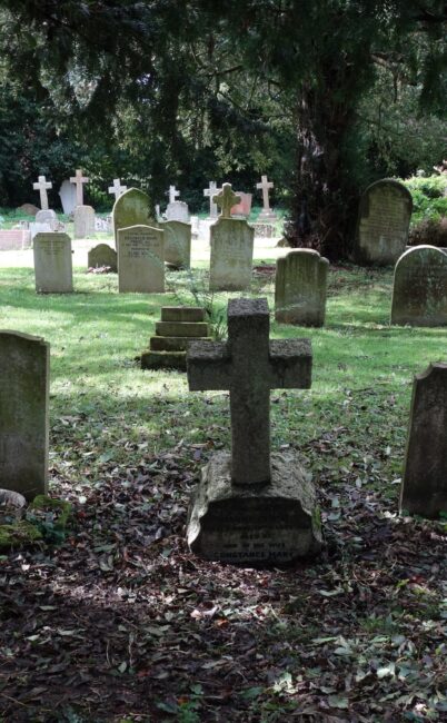 St Mary’s Church & Cemetery – Pulborough