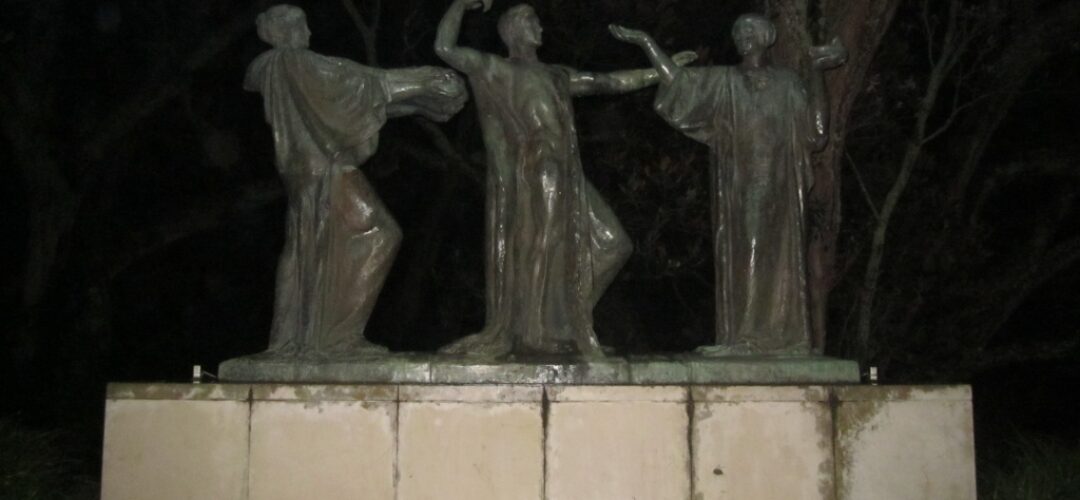 The Three Witches, Auckland Domain