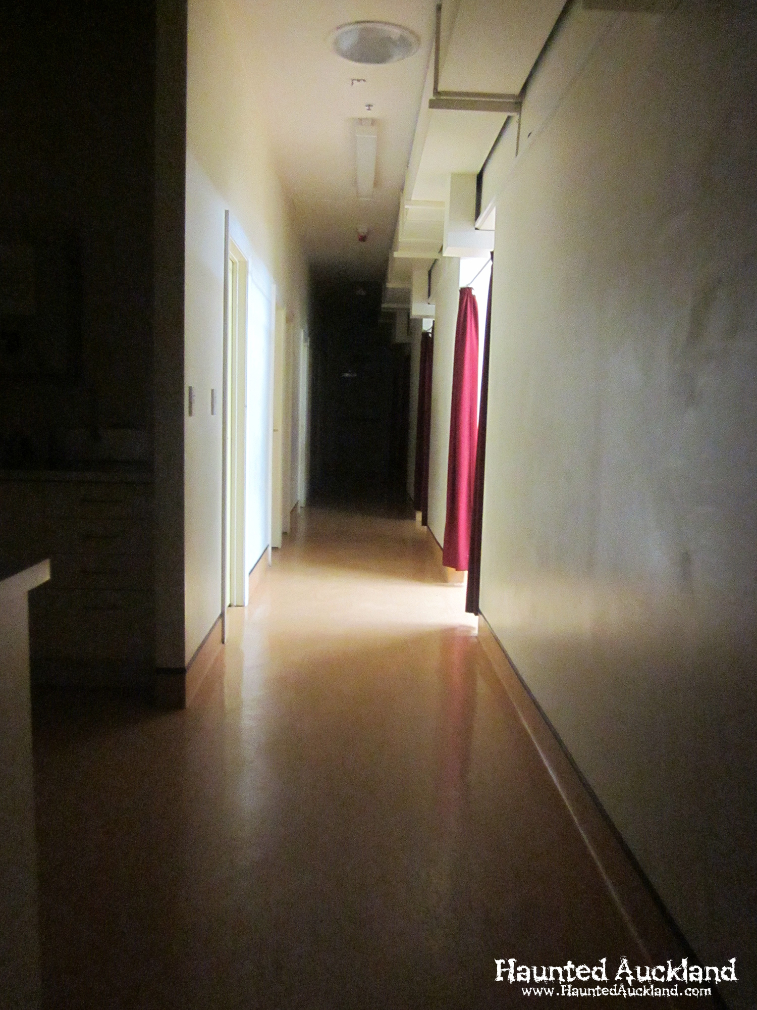 Playhouse Theatre, Glen Eden Paranormal NZ