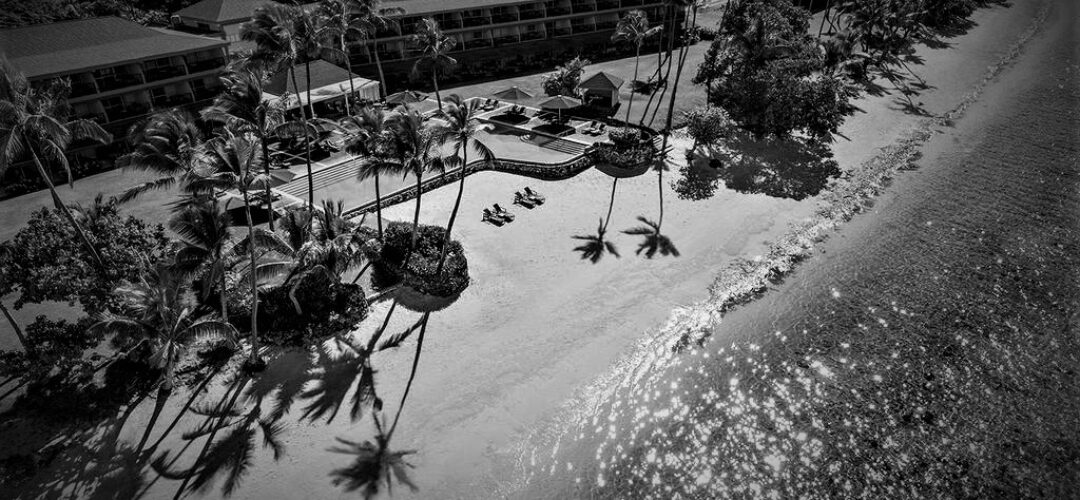 Ghosts at Hotel Shangri La, Fiji